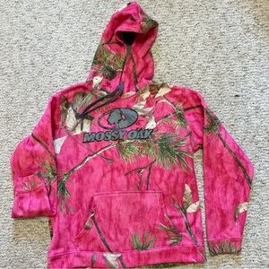 Women’s Mossy Oak Camo Hoodie, Size Med., Hot Pink Camo